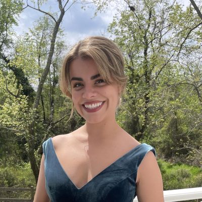Sheila, 28