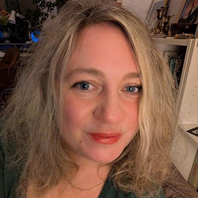 Christine, 46