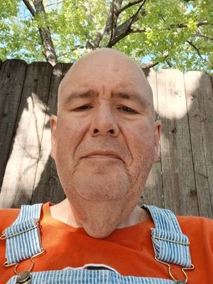 Kenneth, 59