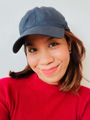 Leah, 36