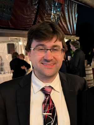 Ian, 35