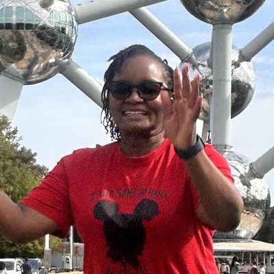Jossy, 43
