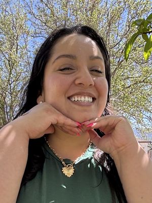 Viviana, 36