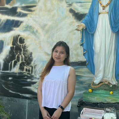 Jessica, 25