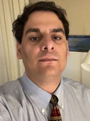 Max, 28