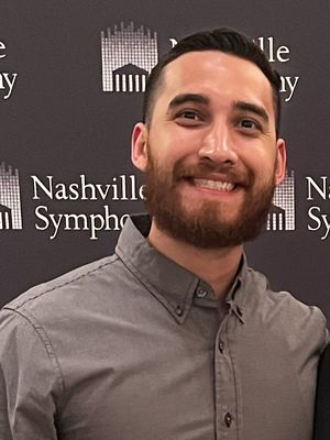 Ernesto, 28