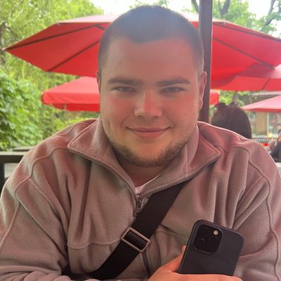 Dima, 21
