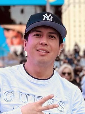 Jhon, 34