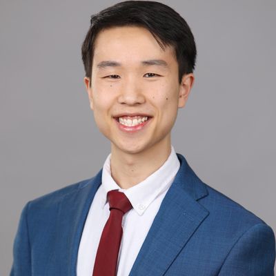 Andrew, 28