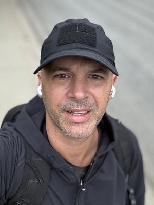Ben, 51