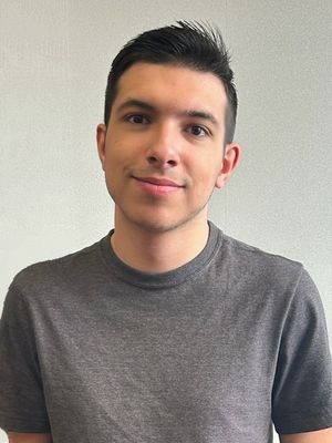 Kevin, 21