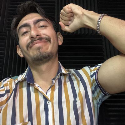 Mike, 23