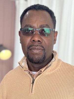 Jay, 41