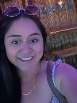 Kimberly, 29