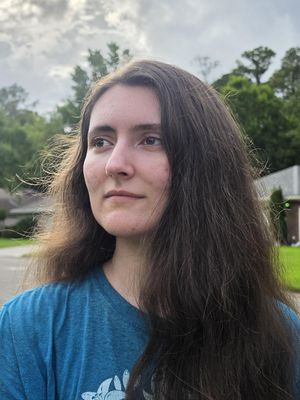 Haylie, 27