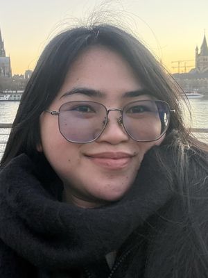 Kristine, 27