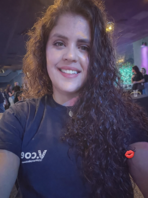 Elisangela, 34