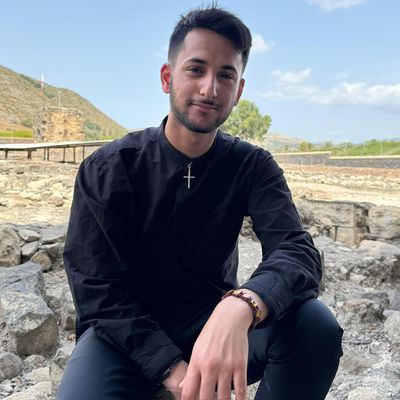 Erez, 21