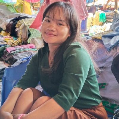 Lena, 26