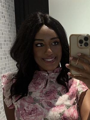 Ashley, 34
