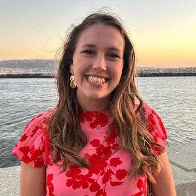 Kelley, 28