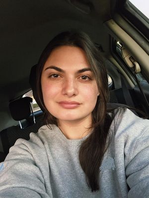 Isabella, 24