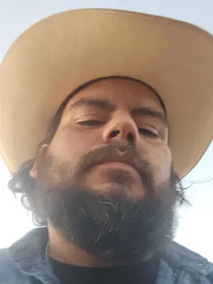Ricardo, 35