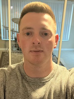 Jack, 28