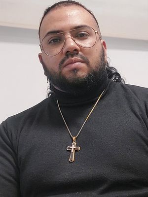 Pablo, 31