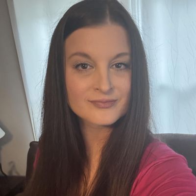Amanda, 40