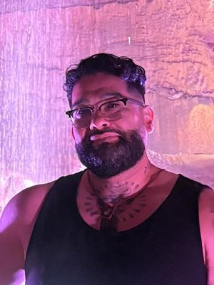 Joey, 30