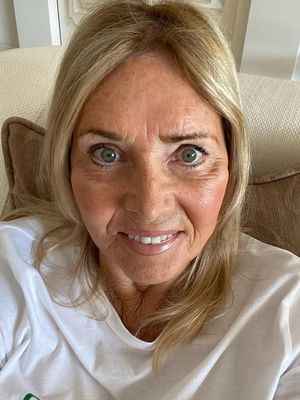 Elizabeth, 64
