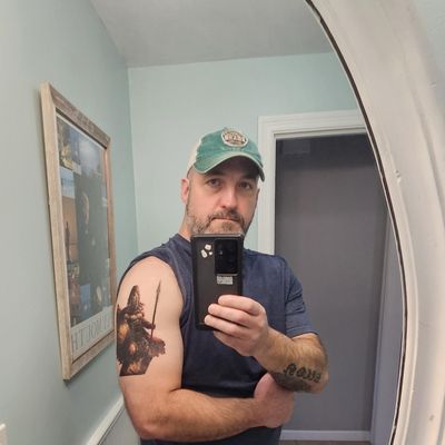 Charlie, 44