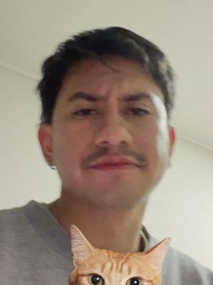 Matias, 24