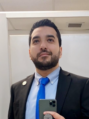 Mauricio, 28