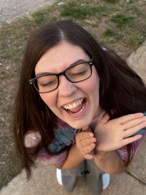 Annie, 23