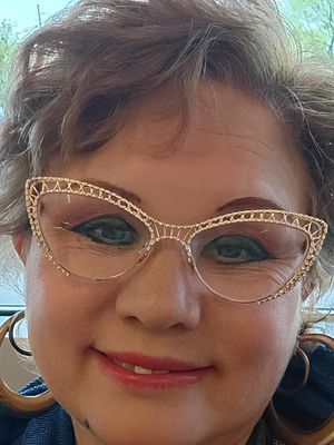 Loly, 58