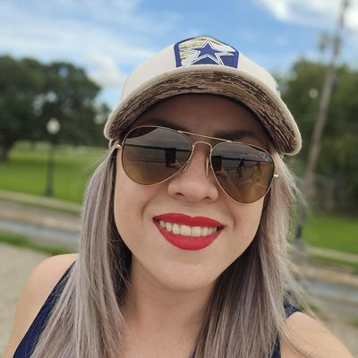 Elizabeth, 29