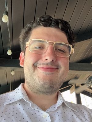Marco, 28