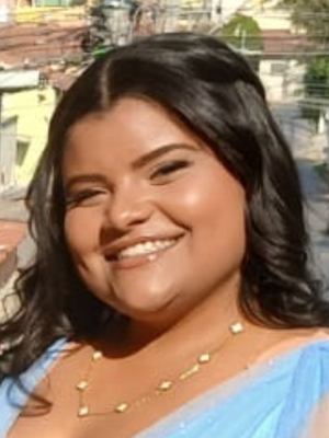 Nayla, 22