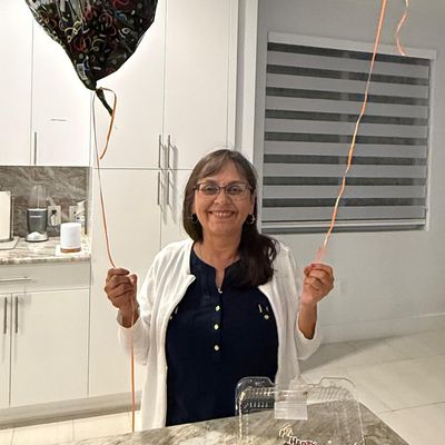 Elena, 62