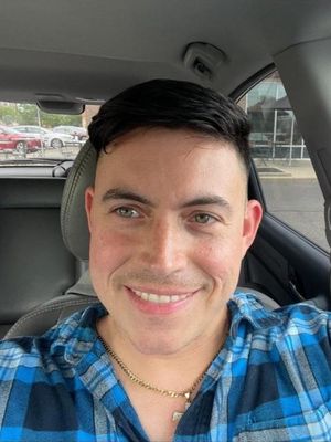 Miguel, 42