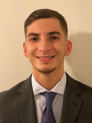 Silvio, 25