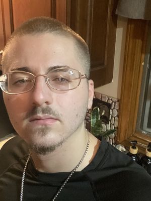Kam, 21