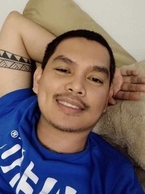 Cy, 38