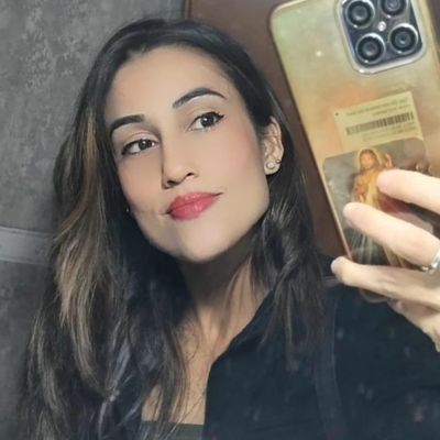 Maria, 32
