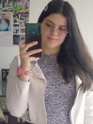 Natalia, 20