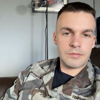 Brian, 31