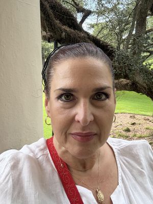 Stephanie, 60