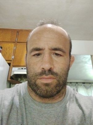 Thomas, 43